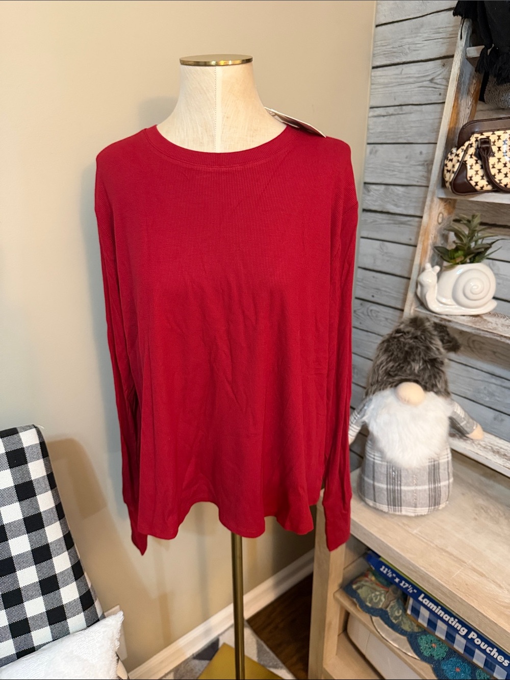 Grace + Emma Classic Crew Neck Long-Sleeve Thumbhole Top